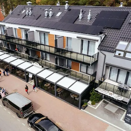 住宿加早餐酒店 Morski Tygiel 莱鲍