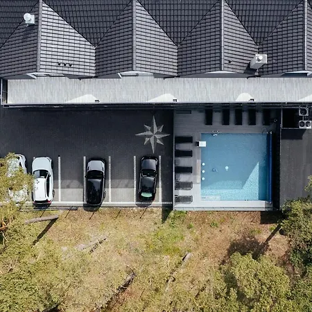 Morski Tygiel Bed & Breakfast 4*