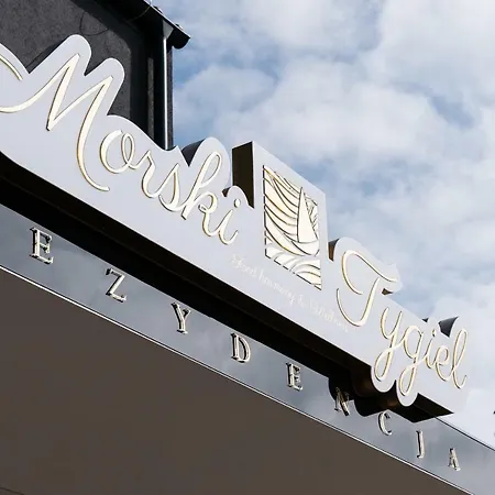 Morski Tygiel 住宿加早餐酒店 莱鲍
