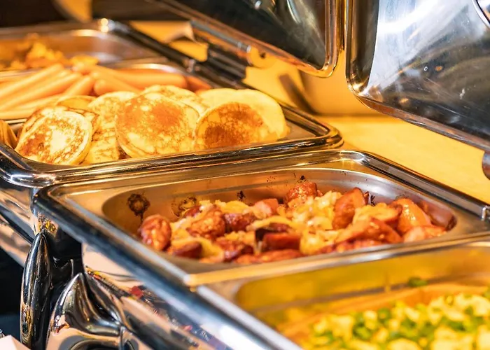 Morski Tygiel Nocleg ze śniadaniem 4*