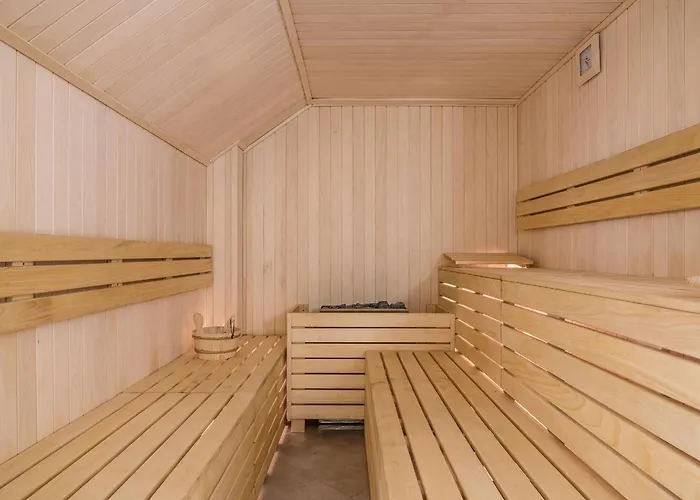 Nocleg ze śniadaniem Morski Tygiel Łeba