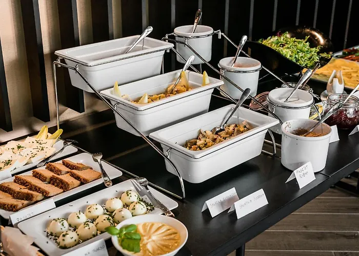 Morski Tygiel Nocleg ze śniadaniem 4*